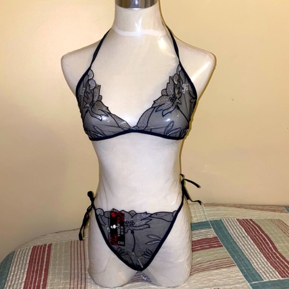 Free Size “Lady Night” sexy set ,see through lingerie set - Picture 2 of 5